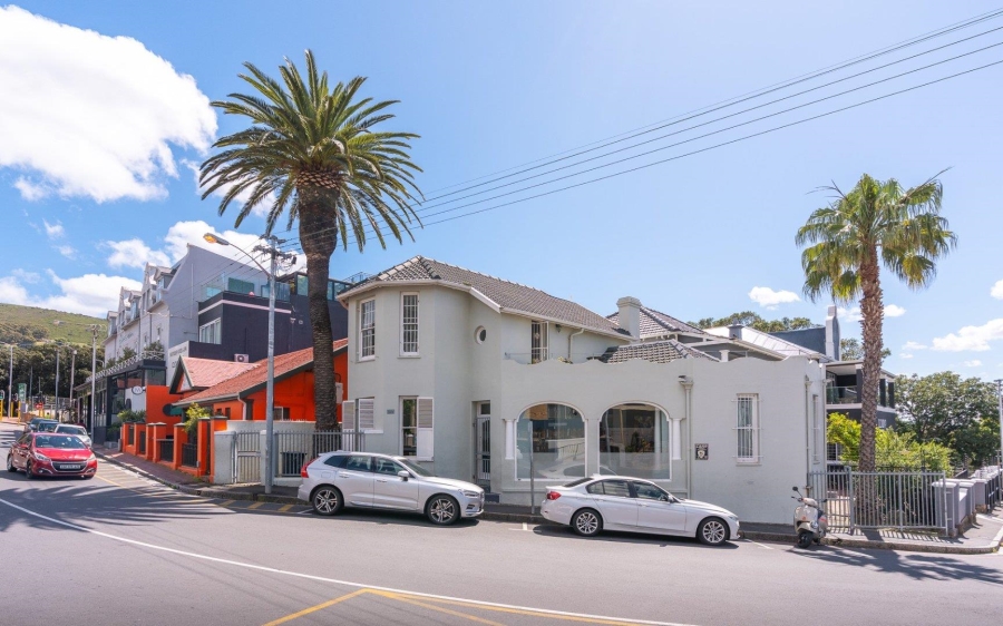 Commercial Property for Sale in Gardens Western Cape